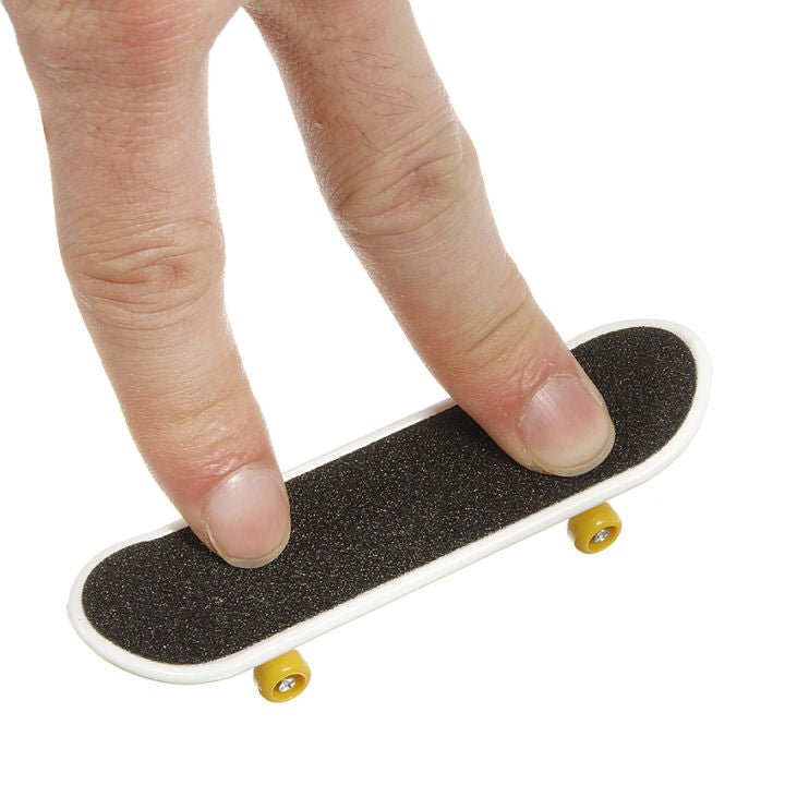 Set Patineta Mini Juego Finger Skateboard - Martina Baby & Kids